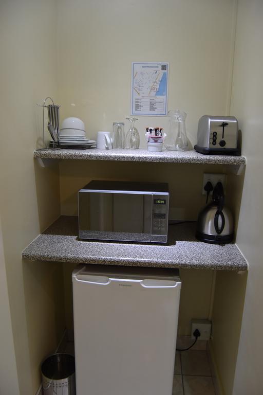King Palm Self-Catering Suite 다반 외부 사진